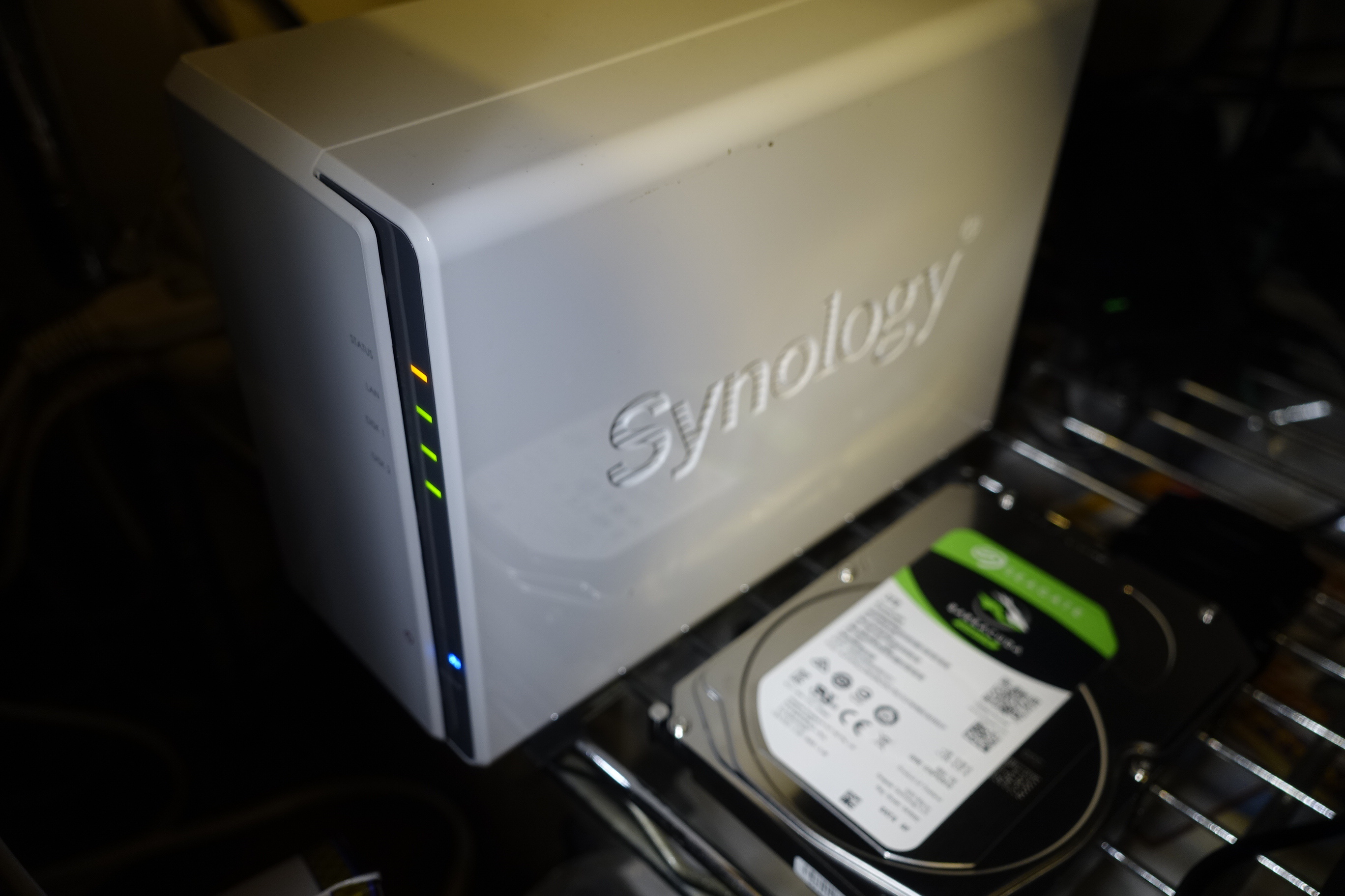 Synology DS216j