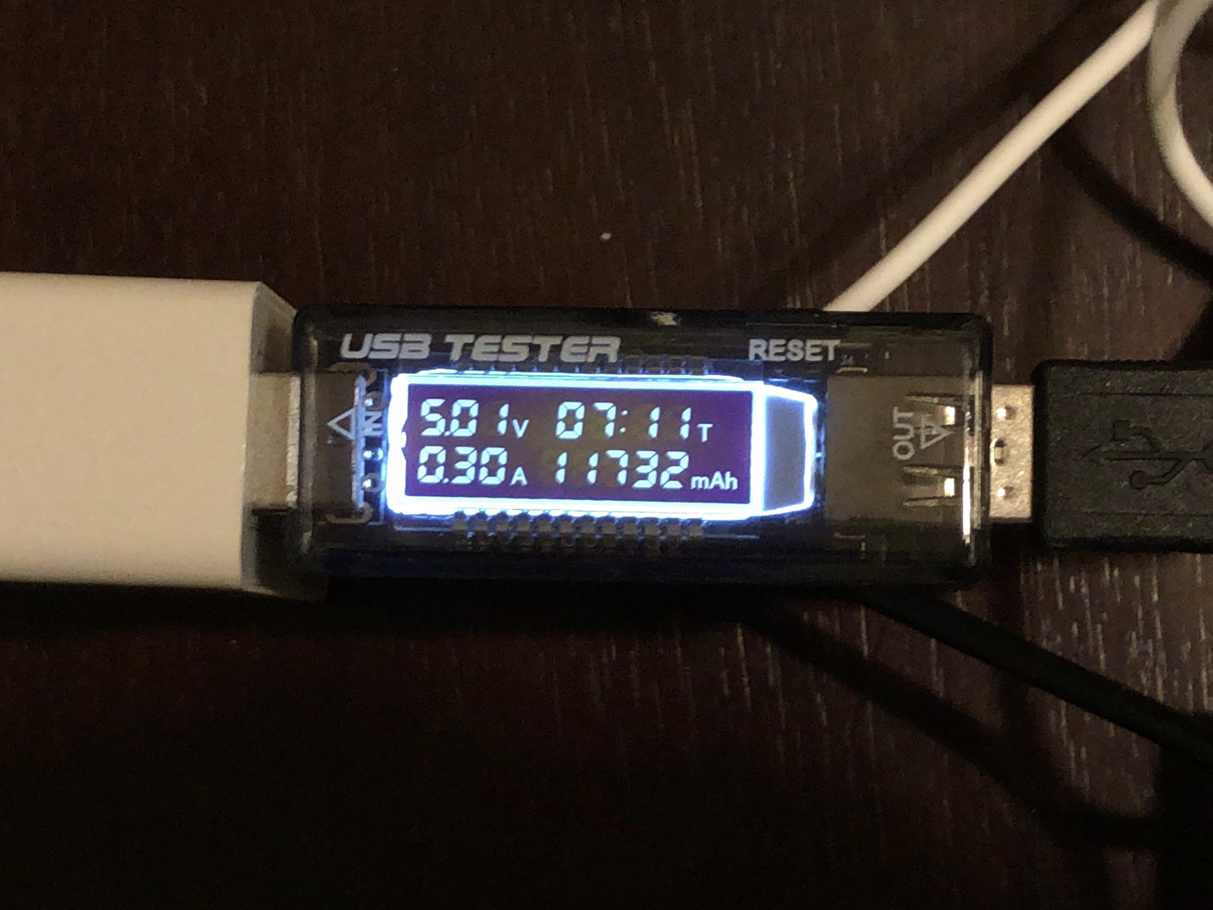 Anker PowerCore 26800の充電