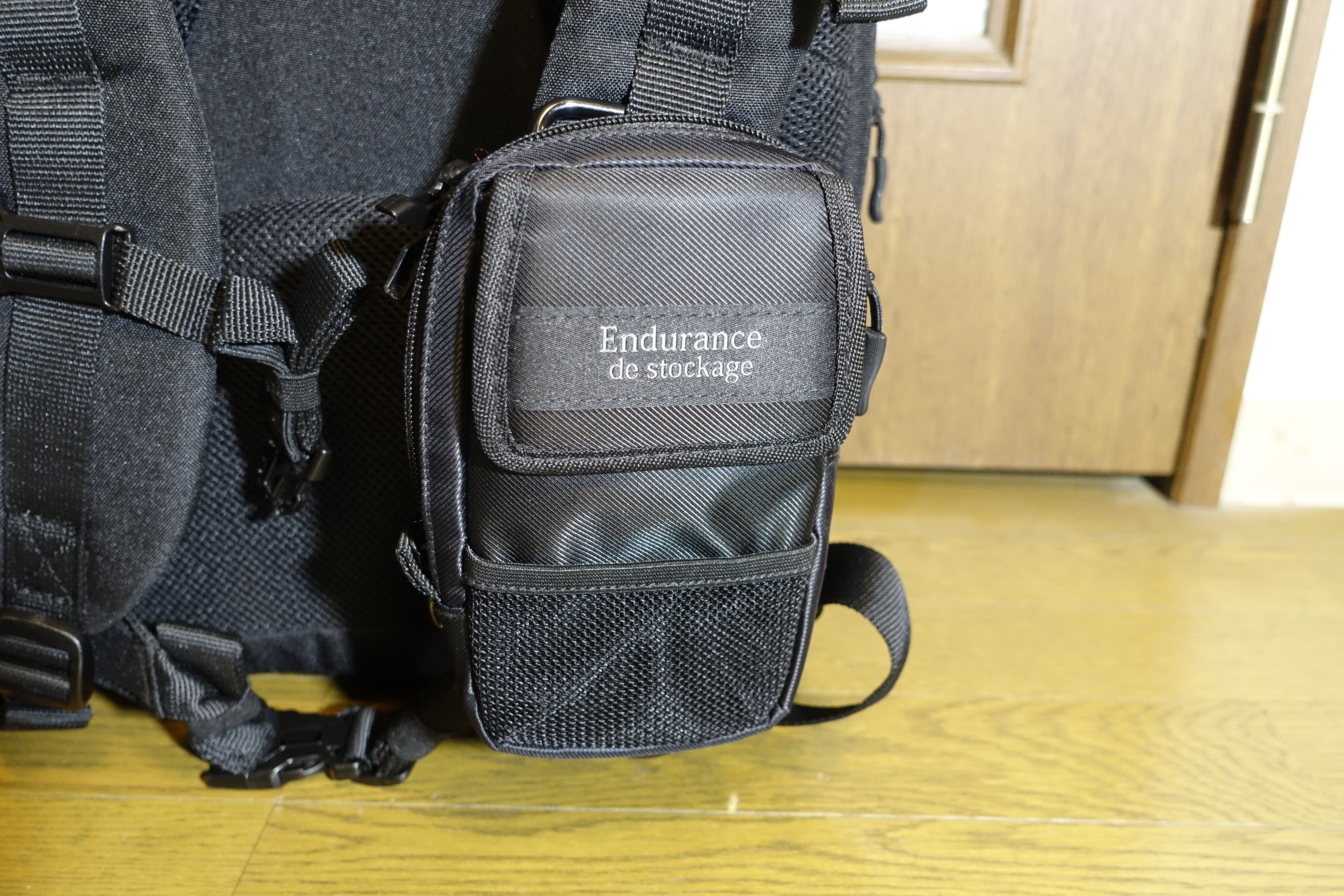 Endurance スマホポーチ