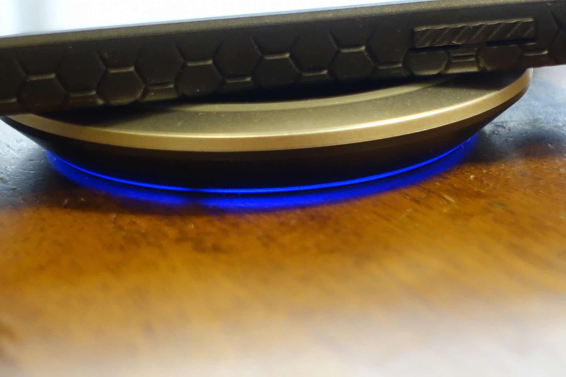 cheero Wireless Charger